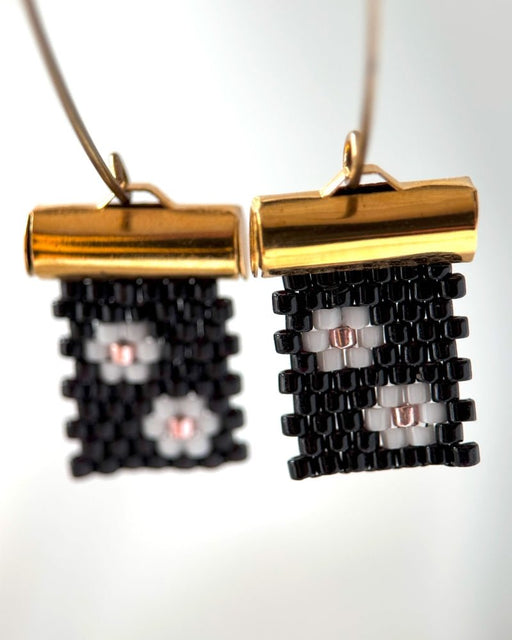 Christrose Perlen-Ohrringe – Hängend - Blumenohrringe - Fleur Du Jour