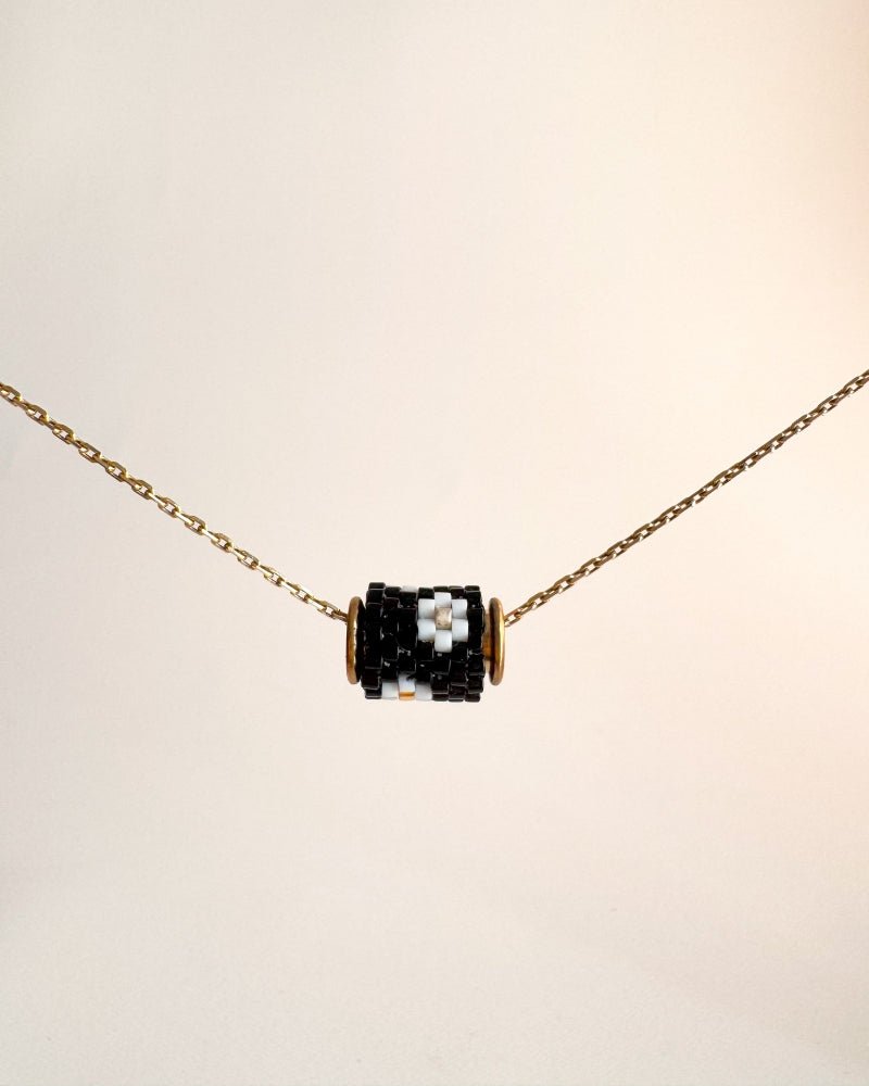 Zauberhafter Christrose Perlenanhänger - Blumenanhänger - Fleur Du Jour