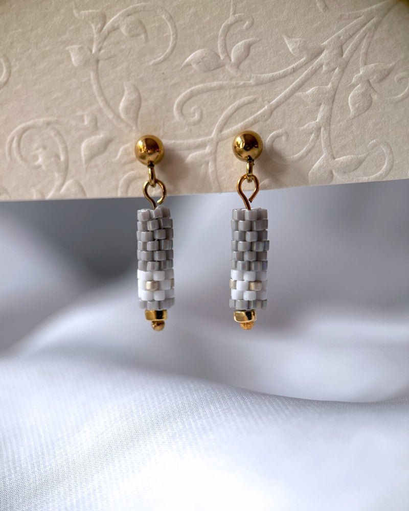 image Minimalistic beaded earrings crafted in peyote stitch technique from Japanese Miyuki Delica beads in neutral grey and white tones - Fleur Du Jour