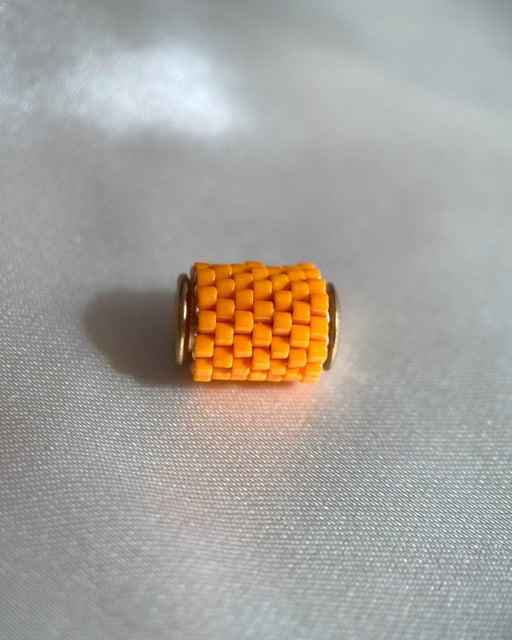Single beaded orange pendant crafted in peyote stitch technique from Japanese Miyuki beads - Fleur Du Jour