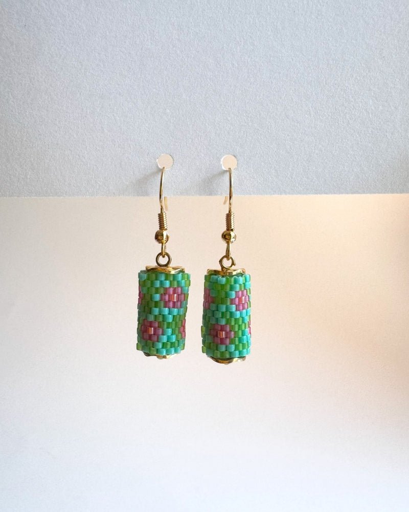 Floral beaded earrings crafted in peyote stitch technique from Miyuki beads in orchid flowers' inspired color palette - Fleur Du Jour