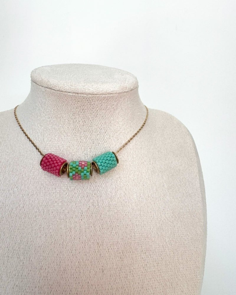 Orchid Trio - Luxuriöse Halskette - Fleur Du Jour