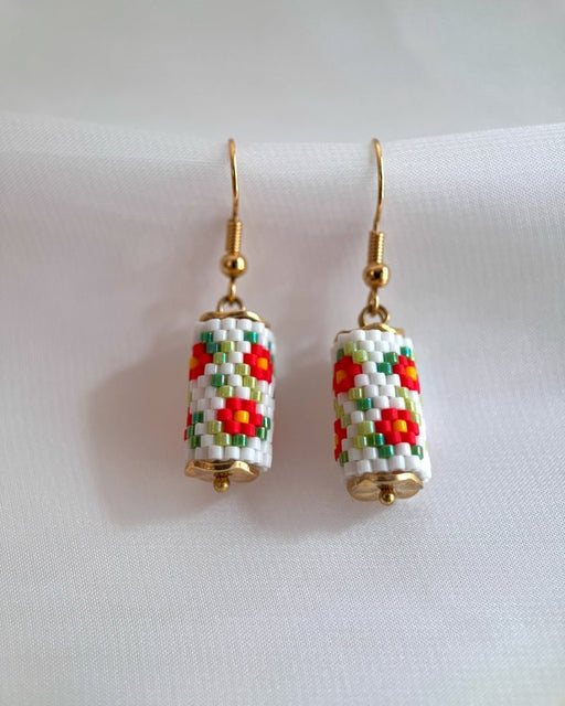 Floral beaded earrings crafted in peyote stitch technique from Miyuki beads in a marigold flowers' inspired color palette - Fleur Du Jour