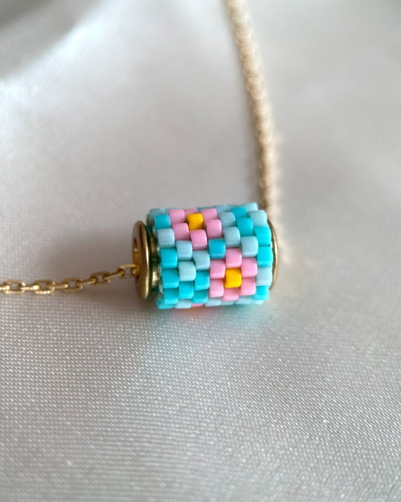 Blütenzauber: Rosen Perlenanhänger - Fleur Du Jour