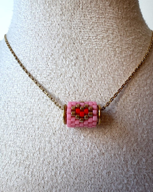 Necklace with three beaded charms crafted in peyote stitch technique using Japanese Miyuki Delica beads in scarlet red and pink palette with heart motif - Fleur Du Jour