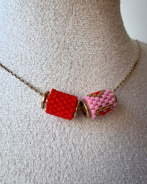 Necklace with three beaded charms crafted in peyote stitch technique using Japanese Miyuki Delica beads in scarlet red and pink palette with heart motif - Fleur Du Jour