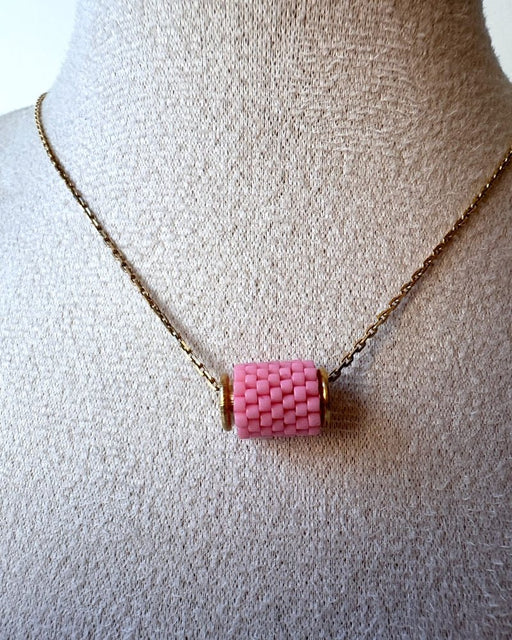Necklace with three beaded charms crafted in peyote stitch technique using Japanese Miyuki Delica beads in scarlet red and pink palette with heart motif - Fleur Du Jour
