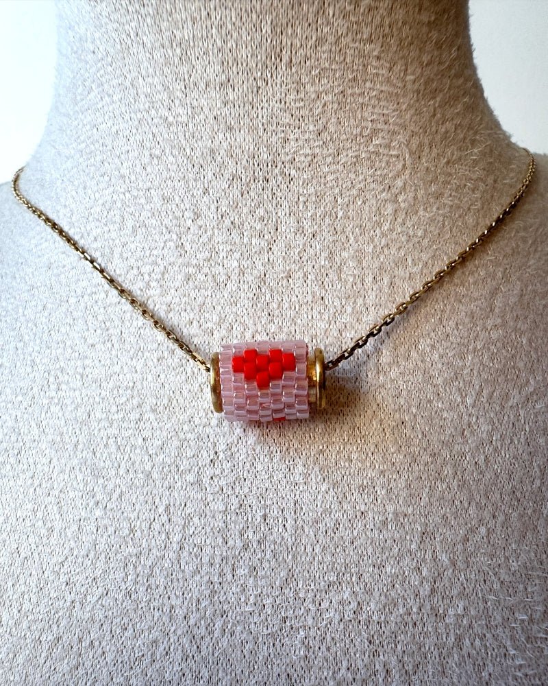 Necklace with three beaded charms crafted in peyote stitch technique using Japanese Miyuki Delica beads in pink palette with scarlet heart motif - Fleur Du Jour