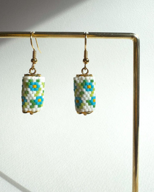 Floral earrings crafted in peyote stitch technique from Miyuki beads in forget-me-not flowers' color palette - Fleur Du Jour